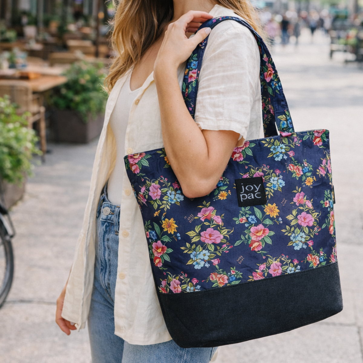 Torebka damska duża shopperka JOYPAC Shoper tote bag na ramię na zakupy w codziennej stylizacji